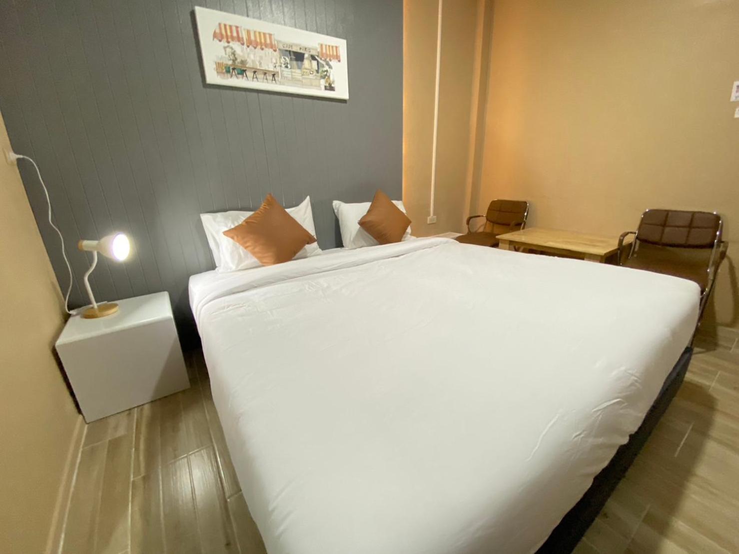 S1 City Hotel Buriram Exteriör bild