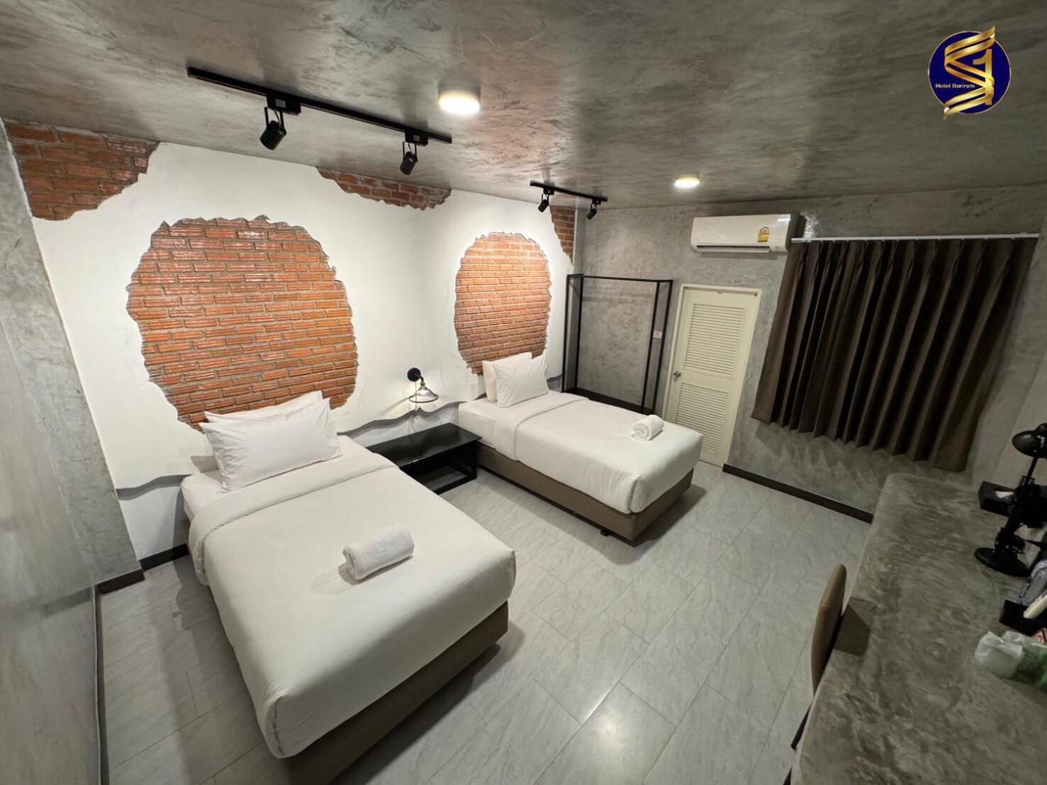 S1 City Hotel Buriram Exteriör bild