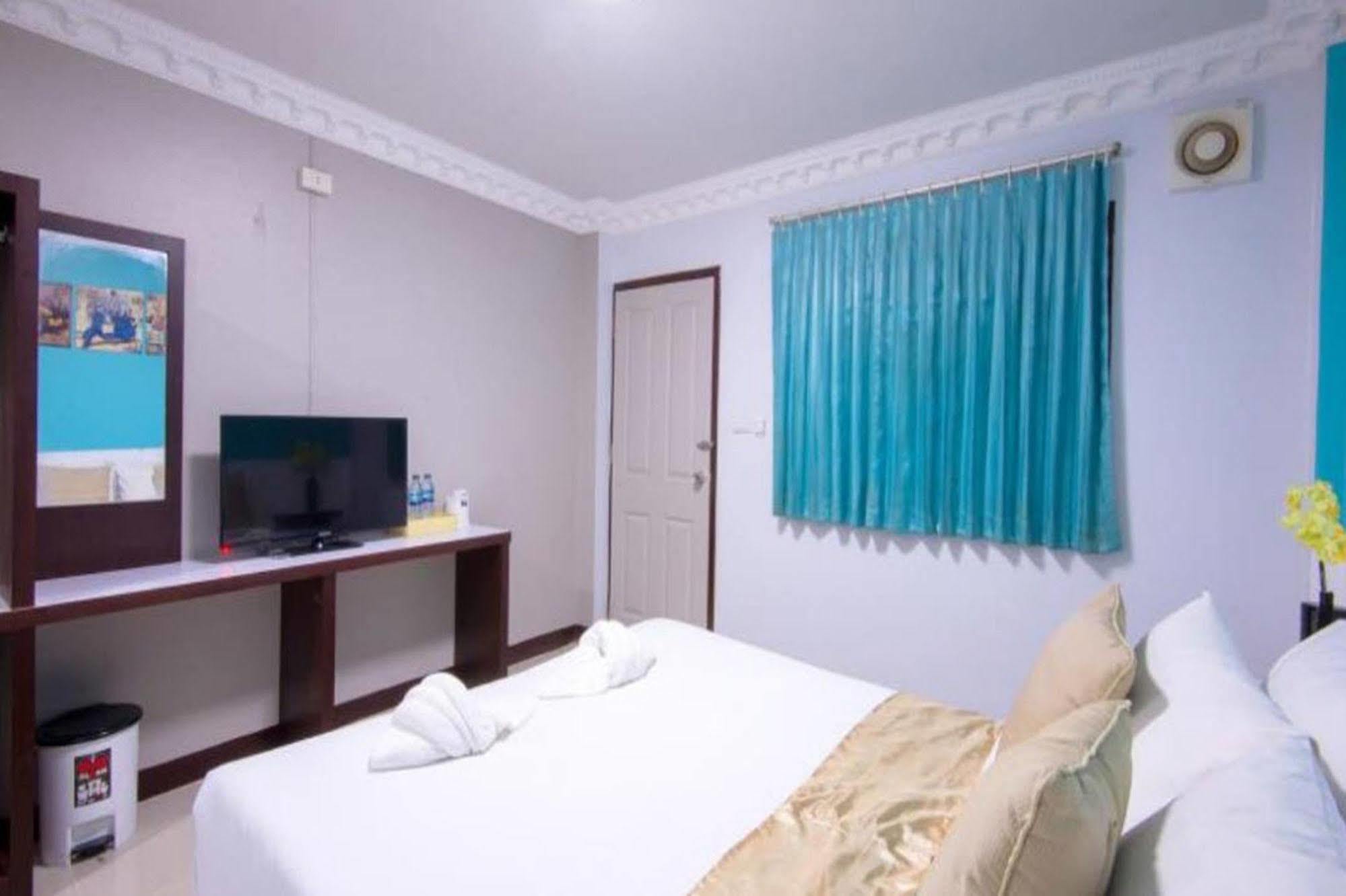 S1 City Hotel Buriram Exteriör bild